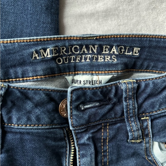 American Eagle - Mid-Rise Super Stretch Crop Jeggings (Capris) - Size 4L - Picture 5 of 6
